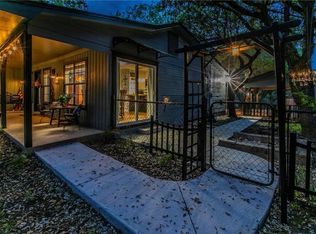 200 Elysian Ln, Woodway, TX 76712
