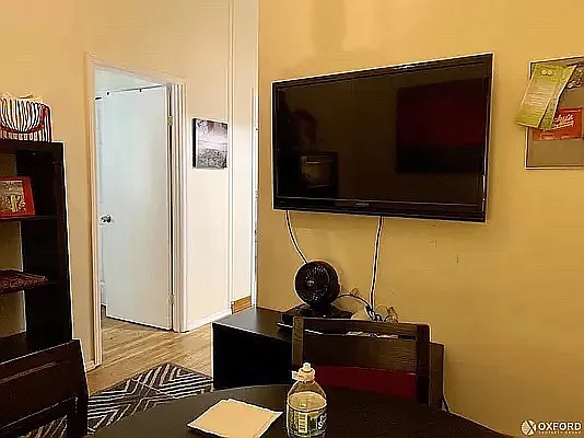 Rented by Oxford Property Group | media 51