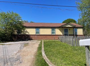 1326 Longcrest Rd, Memphis, TN 38109