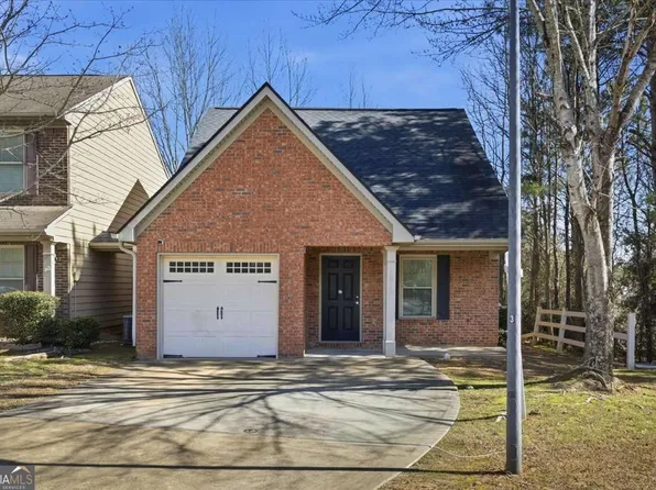 3018 Broadleaf Trl, Fairburn, GA 30213