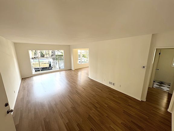 5th image of 1253 N Laurel Ave APT 8