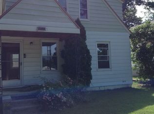 1732 Hanchett Ave NW, Grand Rapids, MI 49504