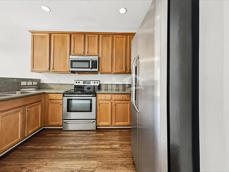 8940 N Red Maple Cir — Photo 4
