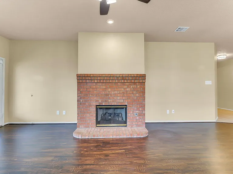 4154 Parterre Dr — Photo 6