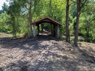 Crump Rd, Lenoir, NC 28645