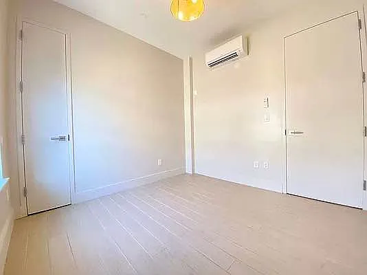 Rented by Bruma Realty LLC | media 18