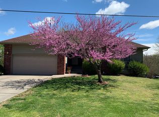 2102 S 18th Ave, Ozark, MO 65721