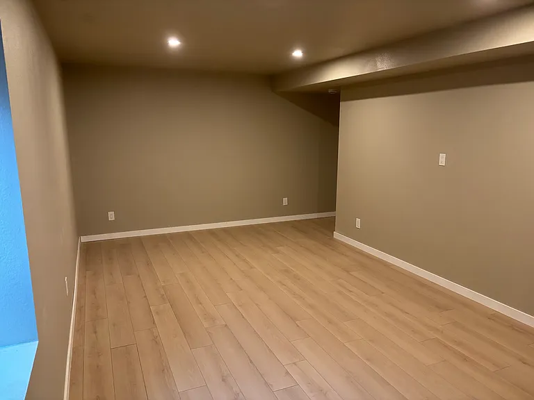 6507 Pierson St — Photo 17