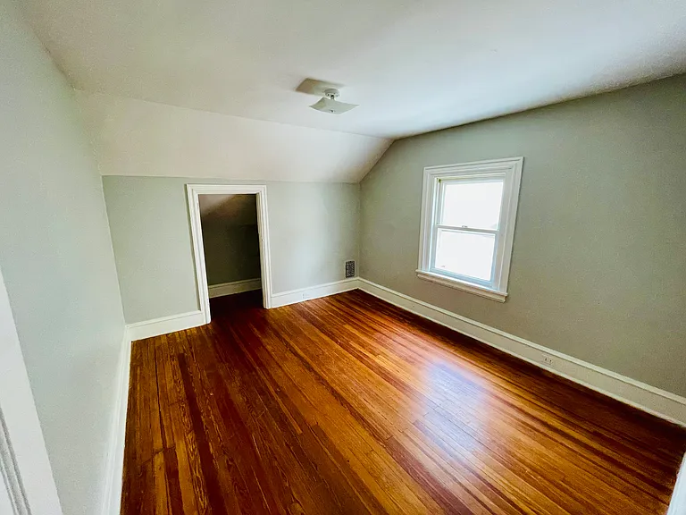 1519 W 14th St #7 — Photo 19