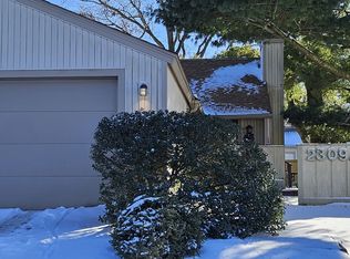 2309 Melrose Dr, Champaign, IL