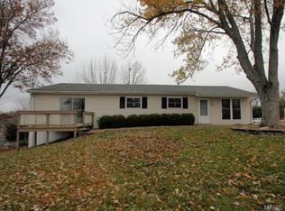 2327 Summit Dr, Arnold, MO 63010