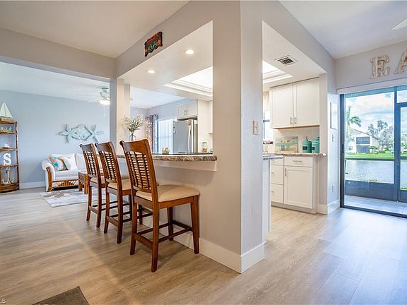 5th image of 8595 Charter Club Cir Unit 2