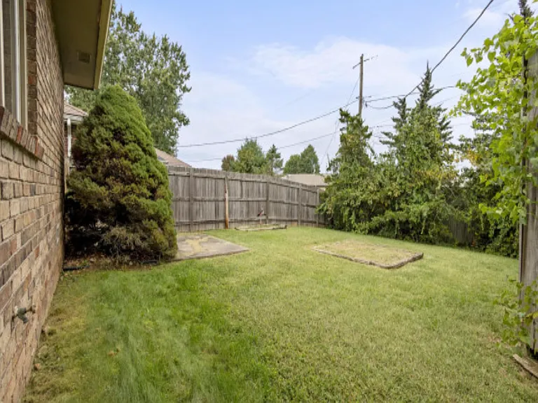 1841 E Lark St #1843 — Photo 14