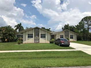 1492 Red Pine Trl, Wellington, FL 33414
