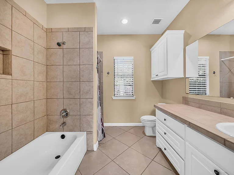 1213 Oxon Run — Photo 11