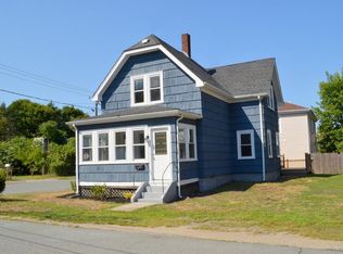 4 Arlington St, Middleboro, MA 02346