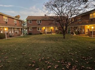 200 E Browning Rd #4, Bellmawr, NJ 08031