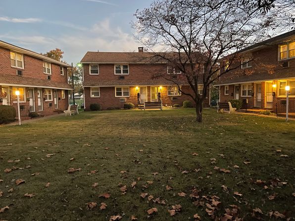 200 E Browning Rd #4