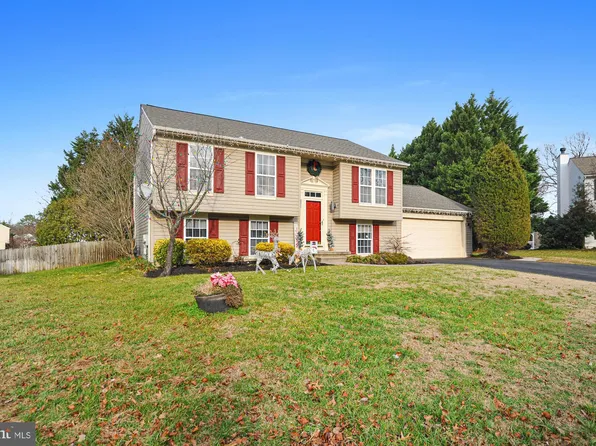 81 Houston St, Dover, DE 19901