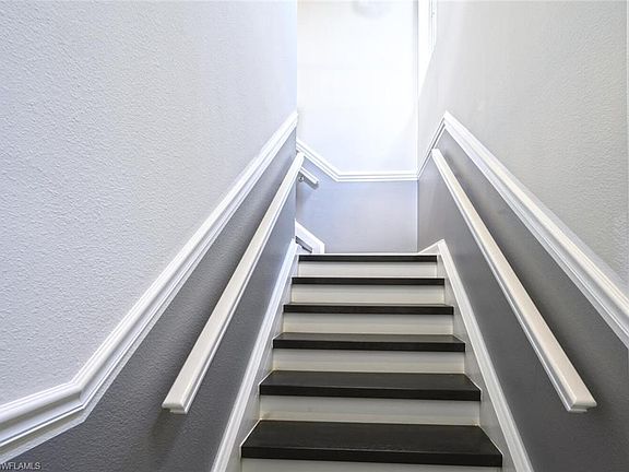 2nd image of 3220 Hamlet DR #10-4