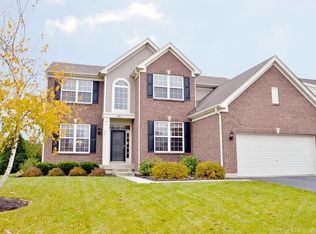 141 Boulder Dr, Gilberts, IL 60136