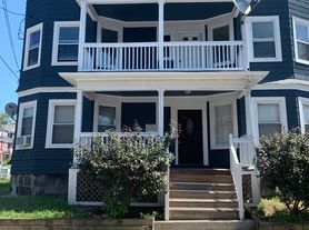43 Whitfield St, Dorchester, MA