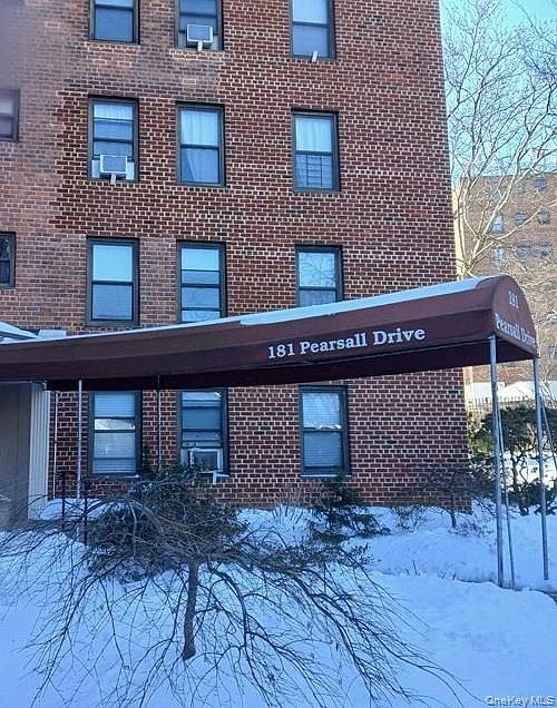 1st image of 181 Pearsall Drive #4D