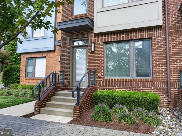 8087 Red Hook St, Rockville, MD 20855