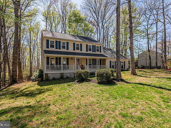 2nd image of 15346 Maywood Dr
