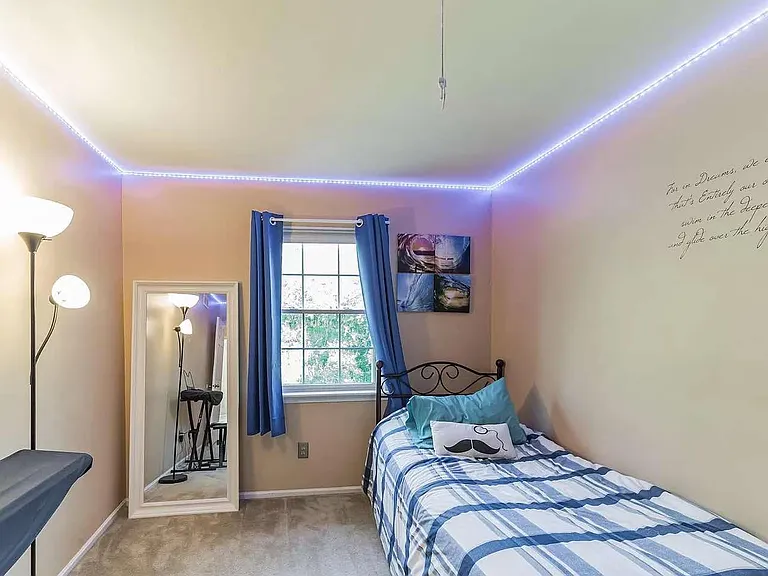 15 Coventry Ln — Photo 8