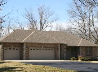 859 N White Tail Ct, Nixa, MO 65714