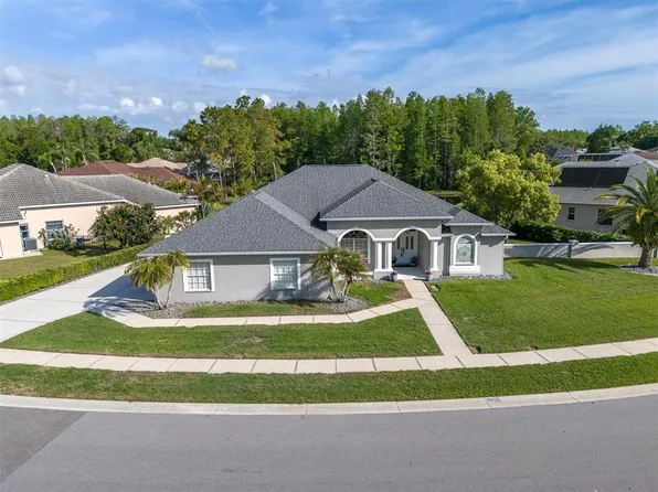 1050 Maravista Dr, New Port Richey, FL 34655