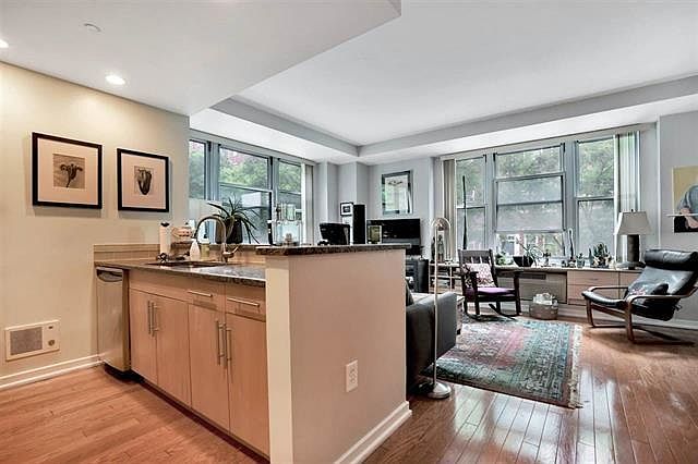 1st image of 149 Essex St APT 2P