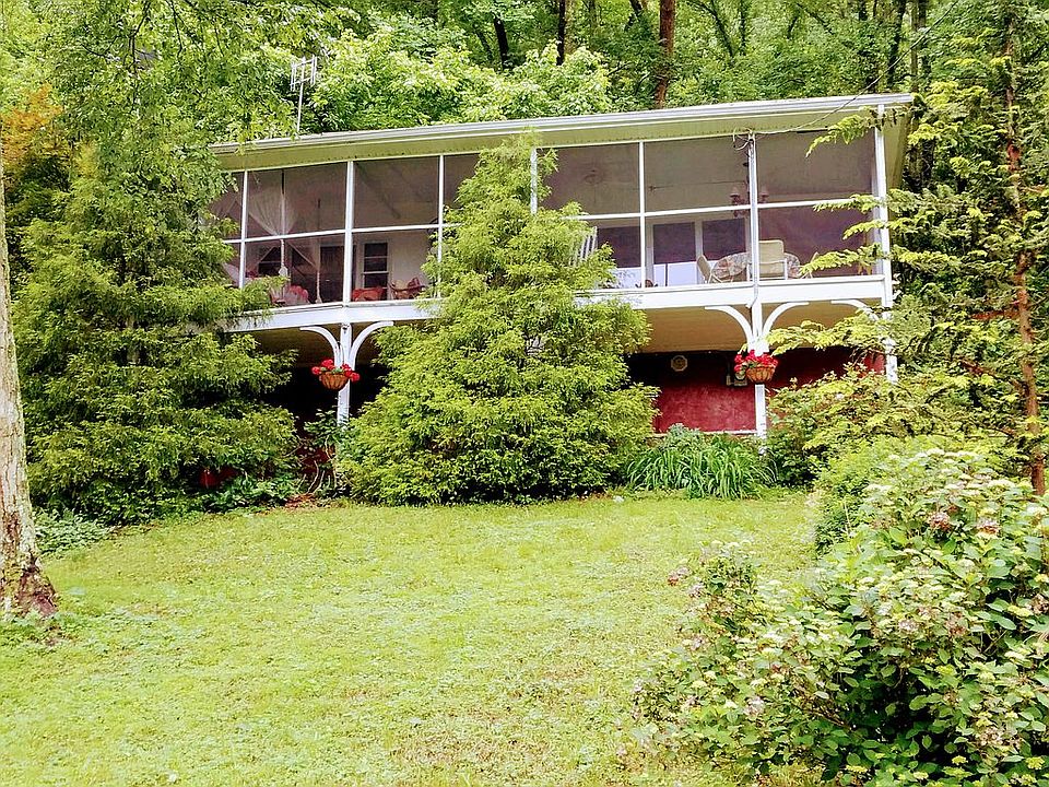 12,711 sq. ft FEE SIMPLE lot