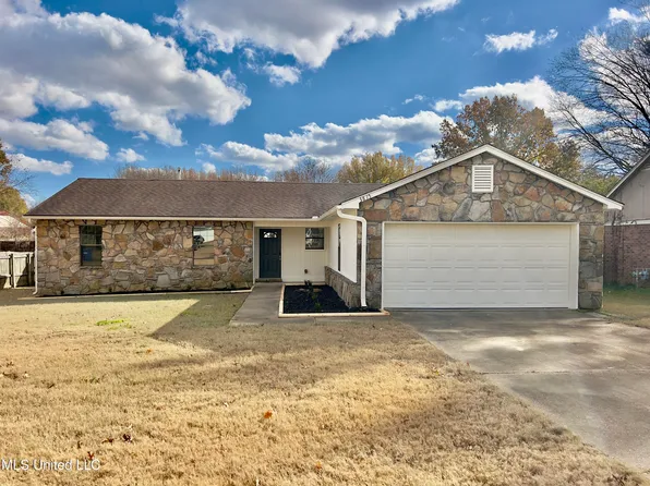 3815 Woodland Dr, Horn Lake, MS 38637