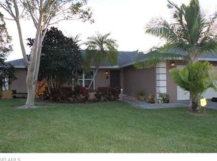 4580 Chippendale Dr, Naples, FL 34112