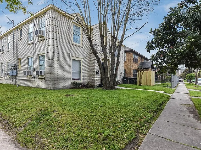 1 Sidney St #3 — Photo 13