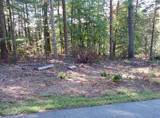 1815 Chrosaro Pl, Lenoir, NC 28645