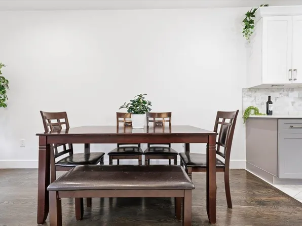 519 Liberty Avenue image 5 of 38