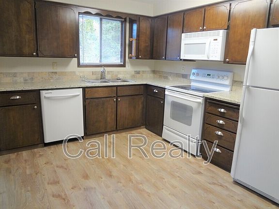 4th image of 10905 E 33rd Ave
