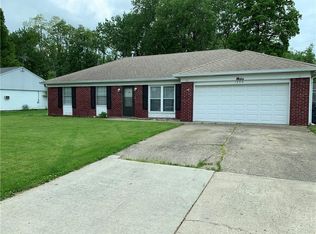 1296 Barefoot Trl, Greenwood, IN 46142