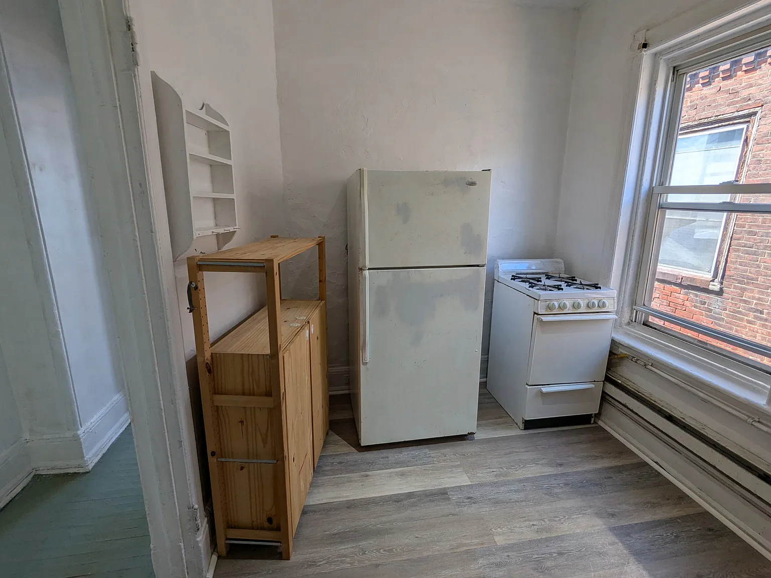 1 bed, $1,050 — Photo 4
