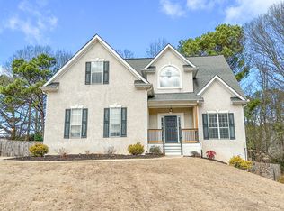 15 Fieldstone Ct, Newnan, GA 30265