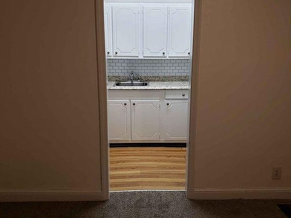 2nd image of 7259 Holabird Ave Floor 1