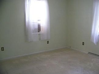 5th image of 4310 Washington Ave