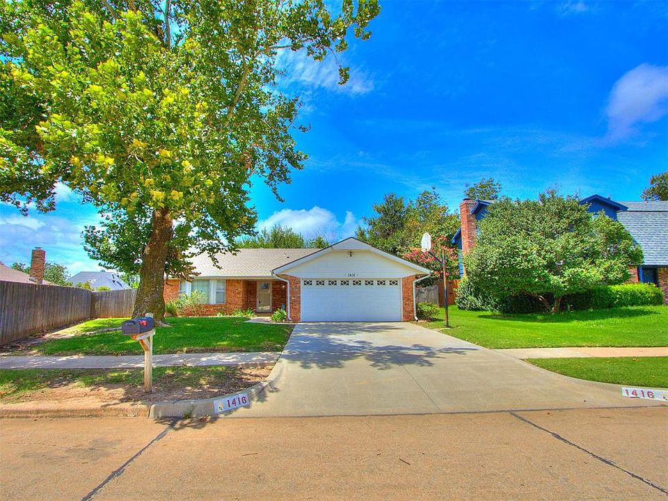 1st image of 1416 Greenwood Dr