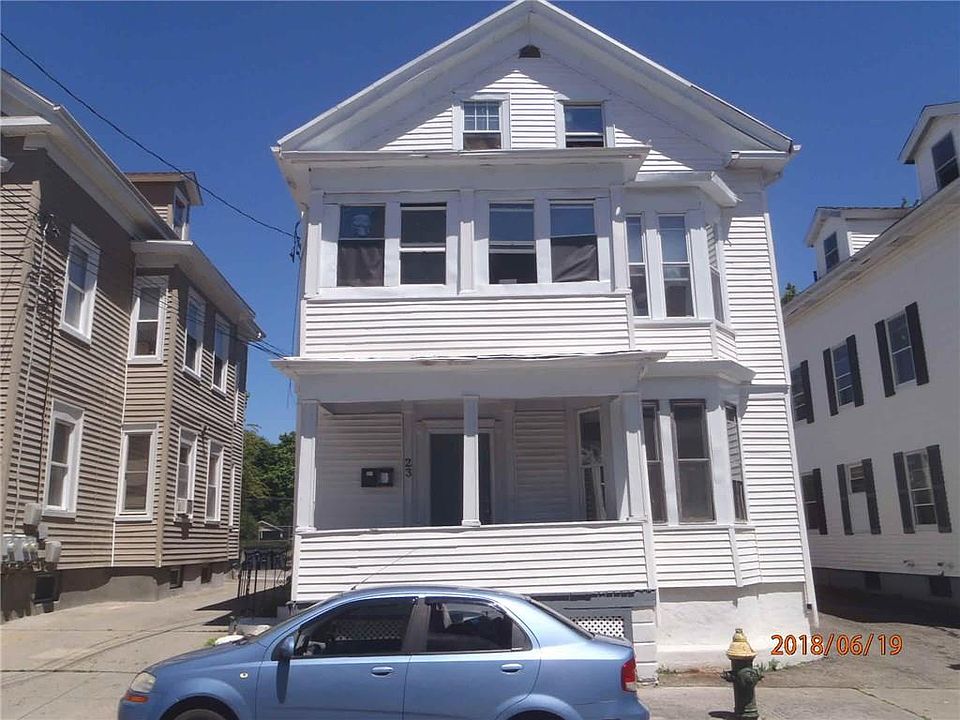 2nd image of 23 Violet St