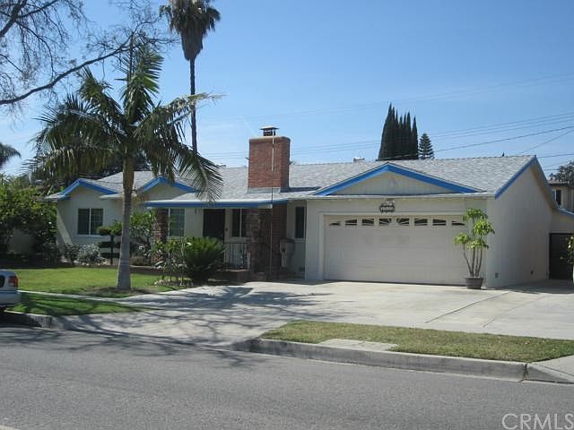 1st image of 1935 W Cerritos Ave
