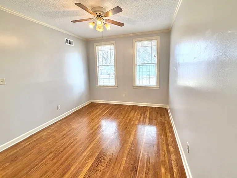 2532 Sam Cooper Blvd — Photo 10