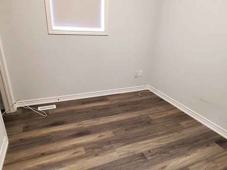 18 Ed Quigg Way #UPPER FLOOR — Photo 7
